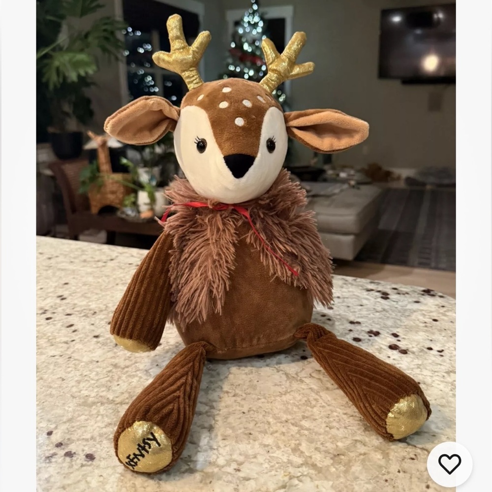 River the reindeer scentsy buddy with jammy time scent pack